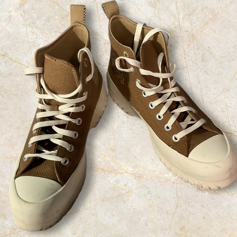 Converse Chuck Taylor All Star Lugged Platform Sneakers